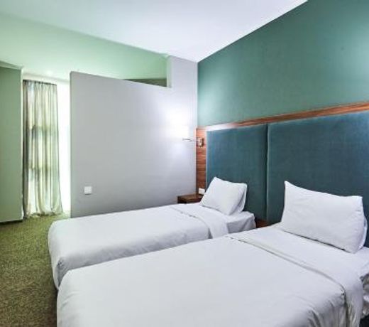 Green Tower Hotel