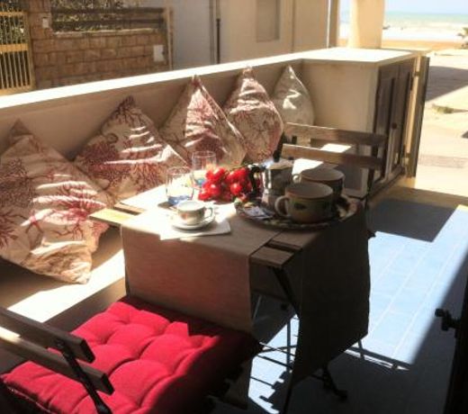 Lido Apartment