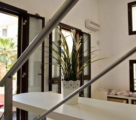 Lido Apartment