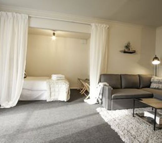 Simple Guest House - Central Location