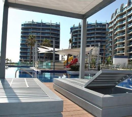 SEA SENSES SKYLINE Torrevieja