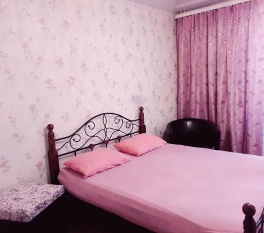 Apartment on 5 Novoremeslennaya