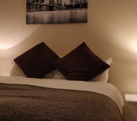 Ashburnham Apartment