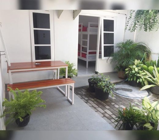 Guesthouse Omah Candi (Perfect for Family)