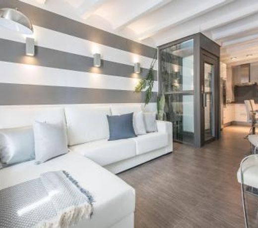 Circus House, TarracoHomes