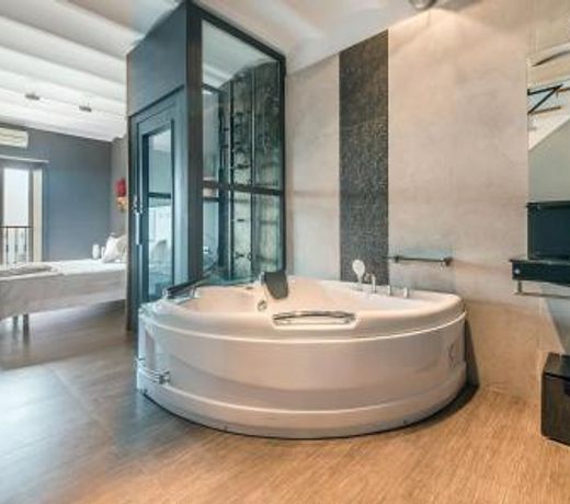 Circus House, TarracoHomes
