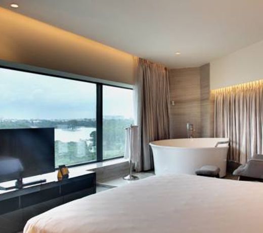 Radisson Bengaluru City Center