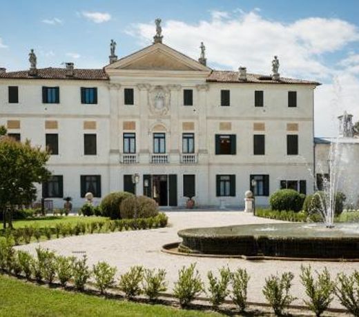 Villa Volpi