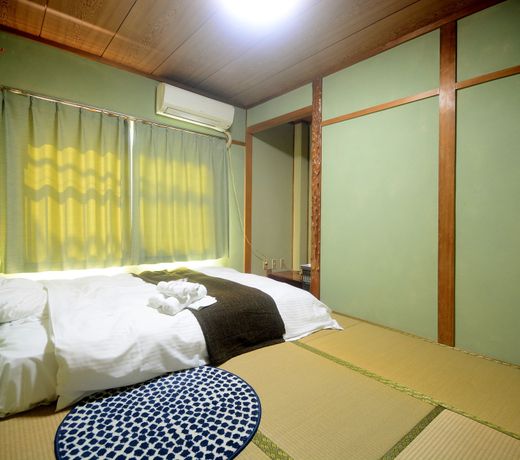 Samurai Apartment