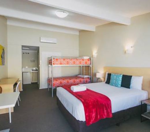 Six Degrees Motel