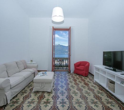 Residenza Oleandro Lake View Luino Center
