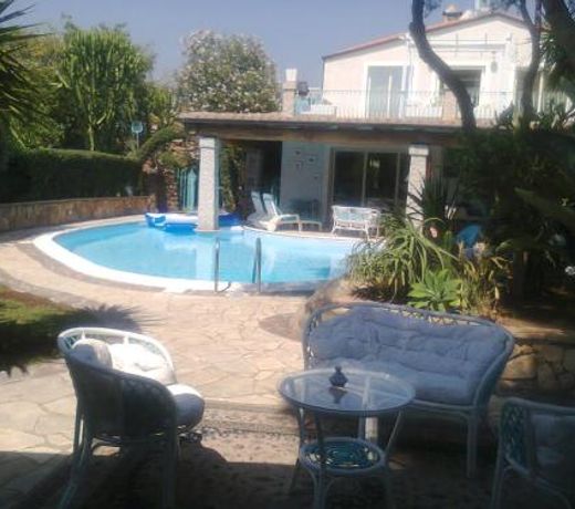 Villa Lanthana, 2 storeys, detached
