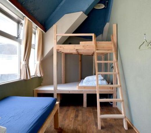 Iruka Hostel