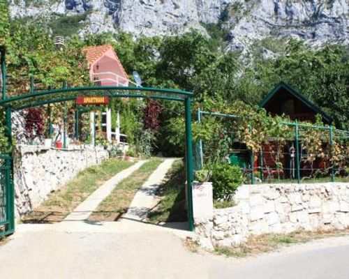 Holiday Village Ostrog - Никшич - фото 19