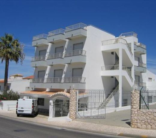 Residencial Campo-Mar - by Portugalferias
