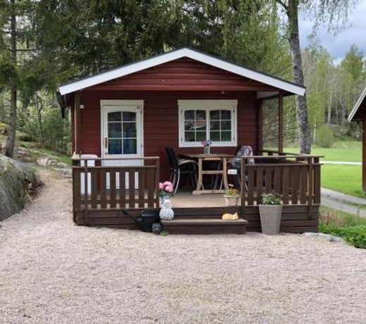 Stuga utanfÃ¶r FjÃ¤llbacka