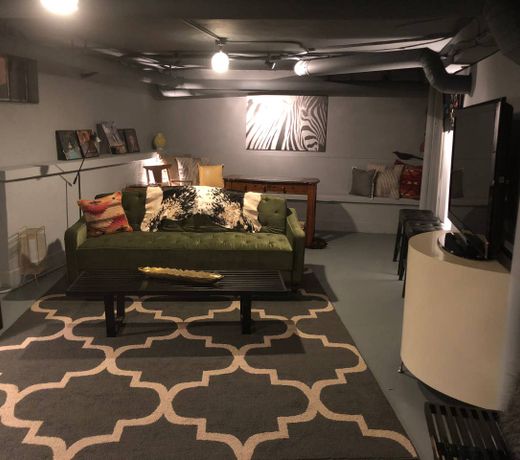 The Historical Dungeon Apartment