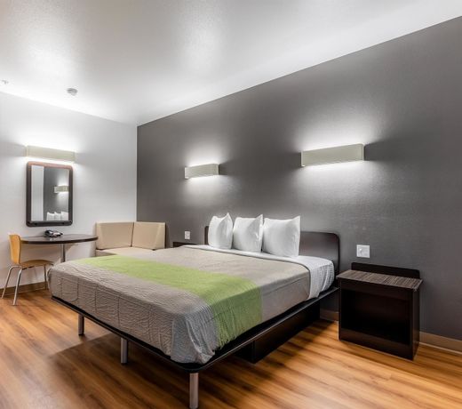 Motel 6-Las Vegas, NV - Motor Speedway