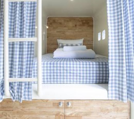 City Poshtel