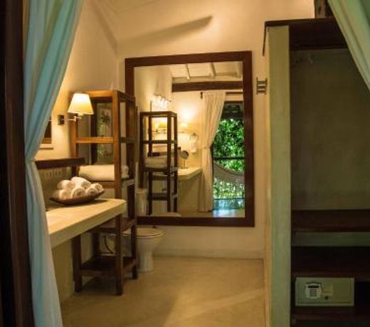 Monkey Casa Hotel