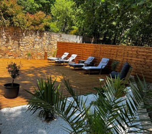 Villa QUINISSOLE