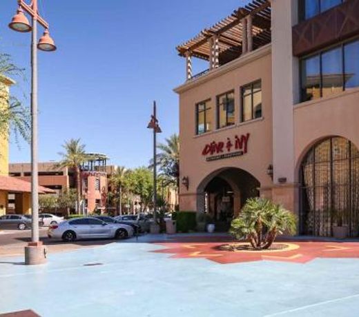 Historic Oldtown Plaza 201
