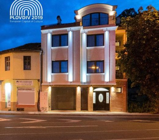 Shahbazian House