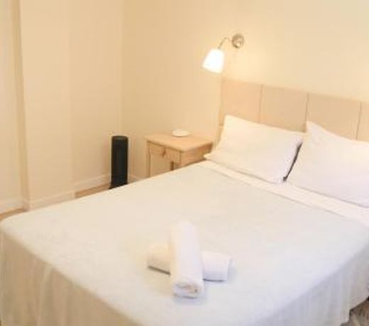 Applewood Gardens Apartment