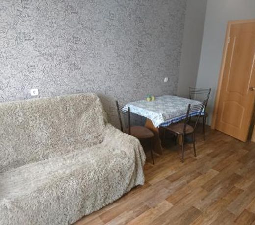 Apartment on Kommunisticheskaya kv128