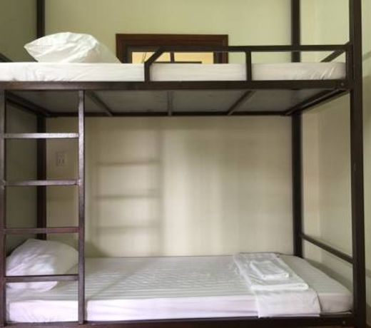 Hang Thuong Hostel