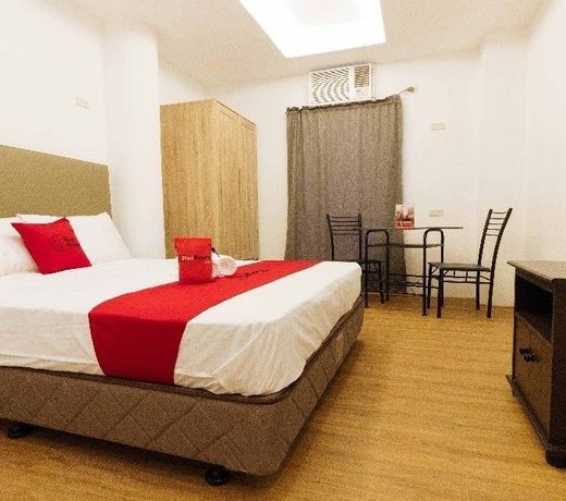 Reddoorz Plus Near Commonwealth Regalado
