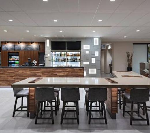 Courtyard by Marriott Jackson Madison