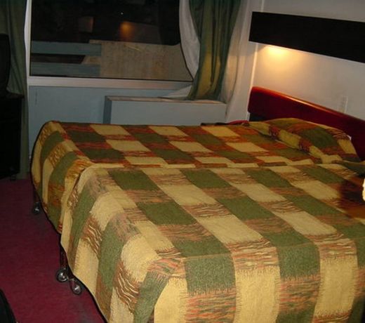 HOTEL CHELIA