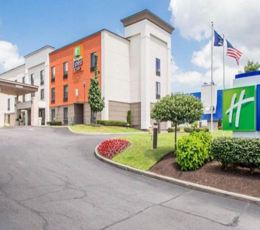 Express Inn & Suites