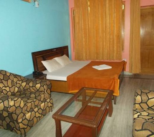 Rooms Facing Ganga