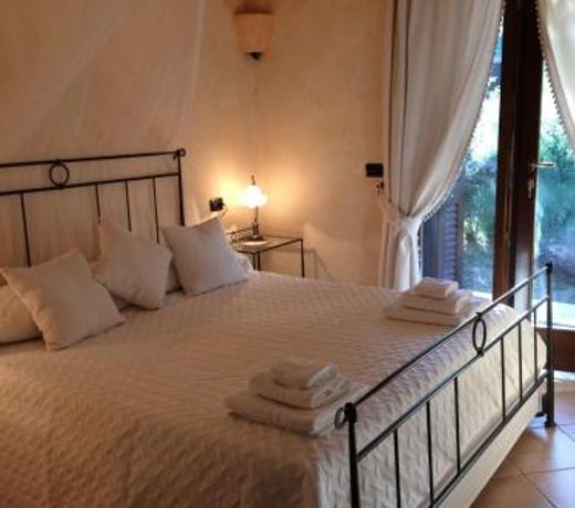 Villa Franci