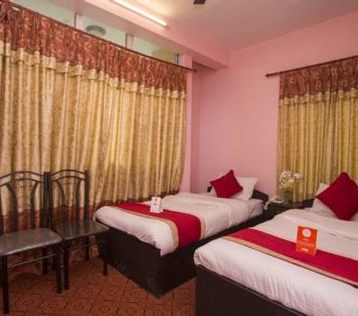 OYO 161 Ram Janaki Hotel
