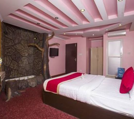 OYO 161 Ram Janaki Hotel