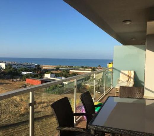 Sea view - top floor