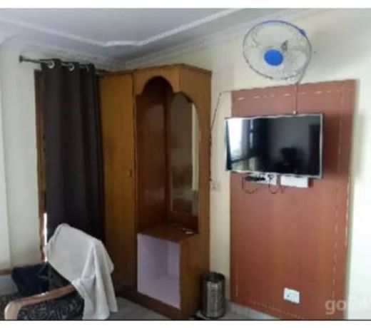 Pleasant Stay Near Library