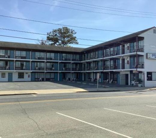 High Seas Motel
