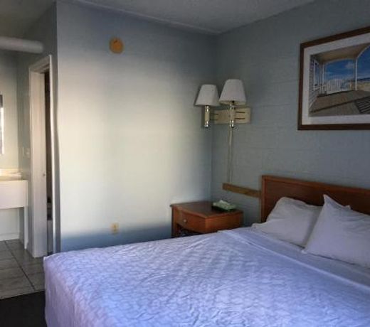 High Seas Motel