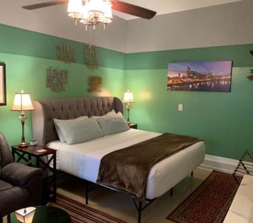 Rick's Downtown Nashville Guest House
