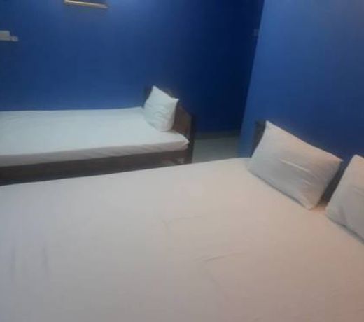 Hotel Chathuna