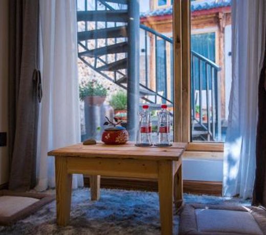 Lijiang Yunqi Holiday Guesthouse