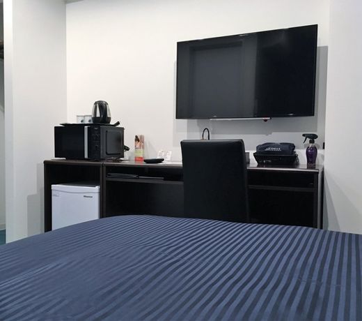 HOTEL LiVEMAXå²éé§å