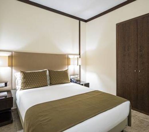 iu Hotel UÃ­ge