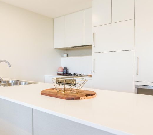 New 3 bedrooms next to the largest shopping mall
