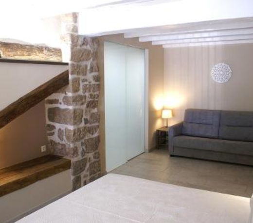 Habitacions Plaça Major