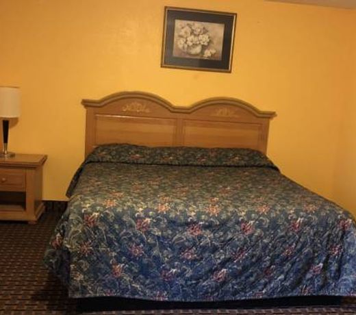 Economy Inn